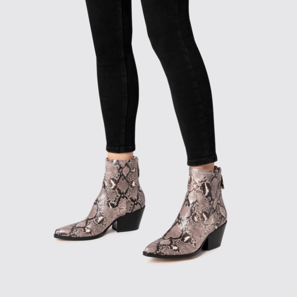 Dolce Vita Shanta Snake Booties Size 10 - Picture 2 of 15